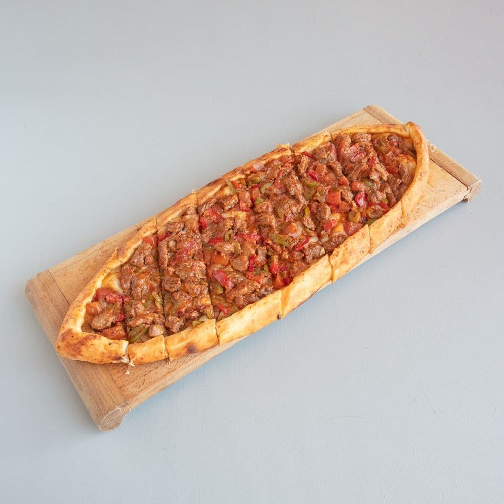 Diced Meat Pide